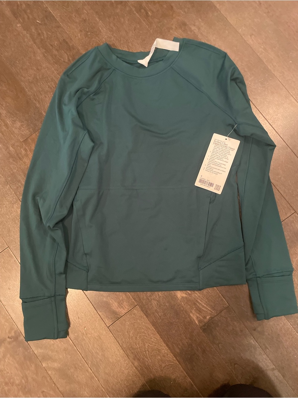 Lululemon it’s rulu run crew fleece